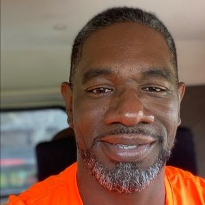 Meet your Posher, Sidney